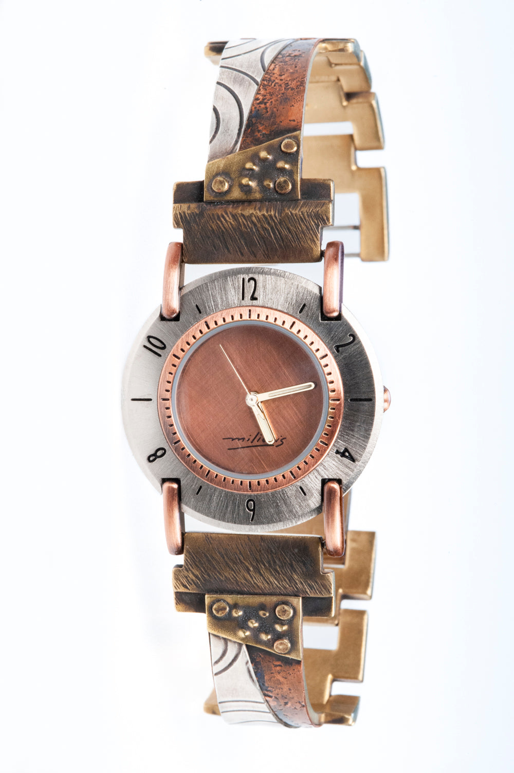 The Europa Tritone with a copper watch dial. Vertical to help you imagine it on your wrist.